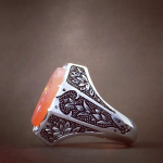 Yemeni orange agate with handmade silver stirrup MR0020