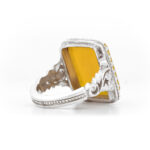 Sharaf al-Shams natural agate with silver stirrup MR0031